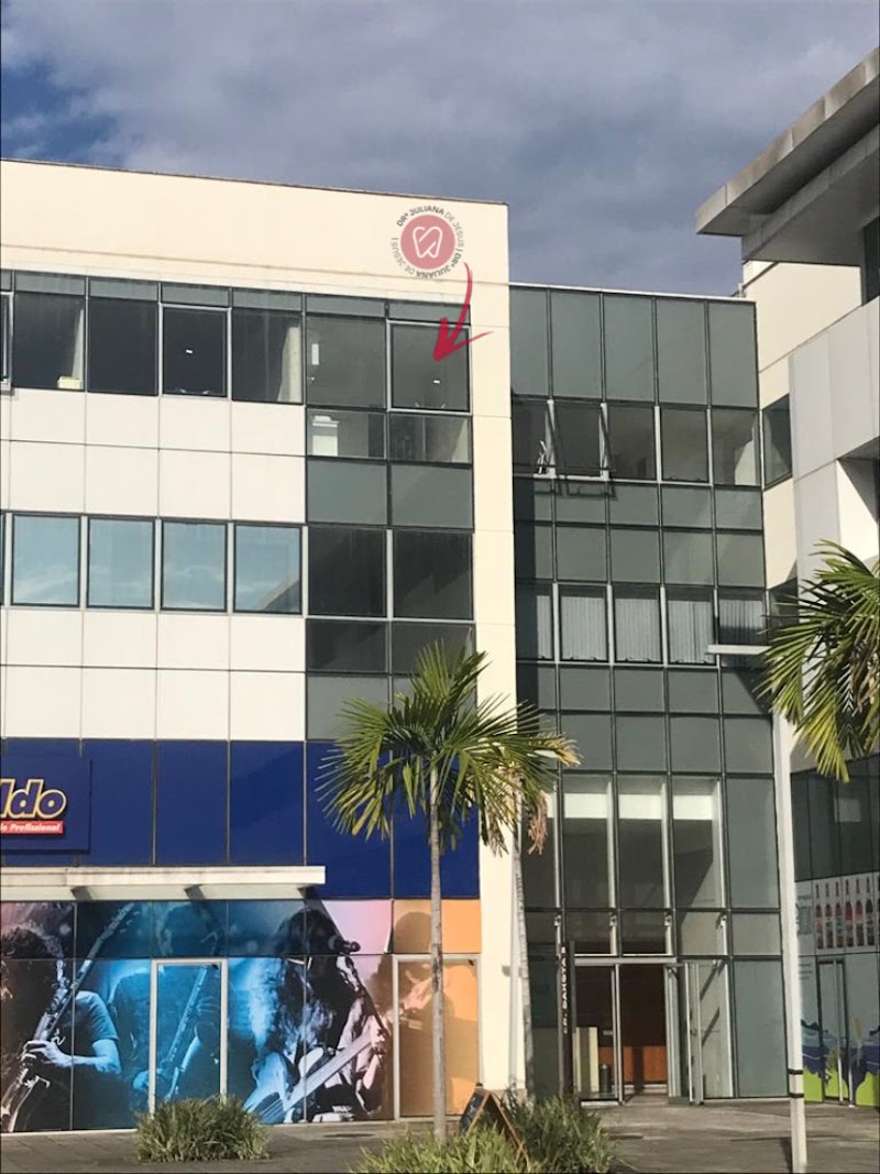 Dra Juliana de Jesus