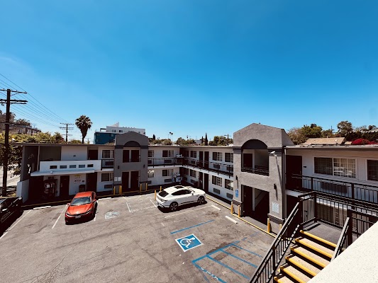 The Lexmar - Dodger Stadium/Convention Center