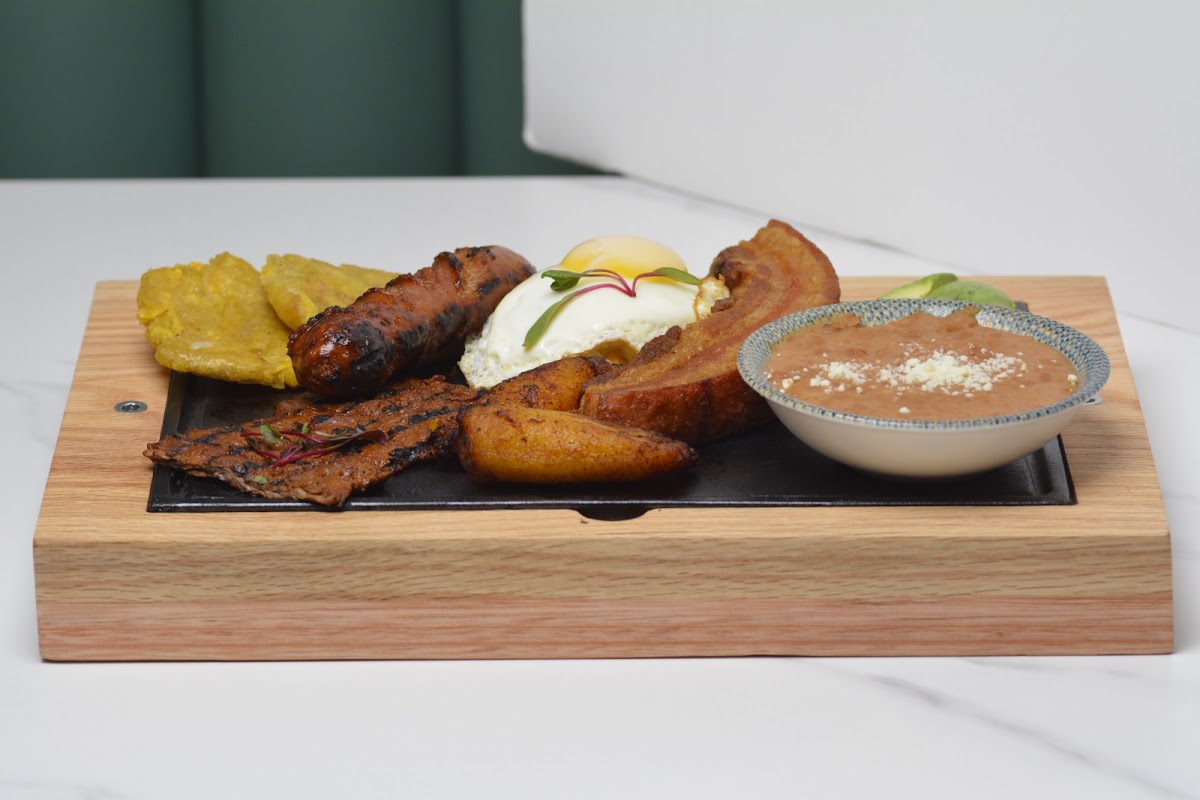 Catrina's Tacos & Tequila photo 2