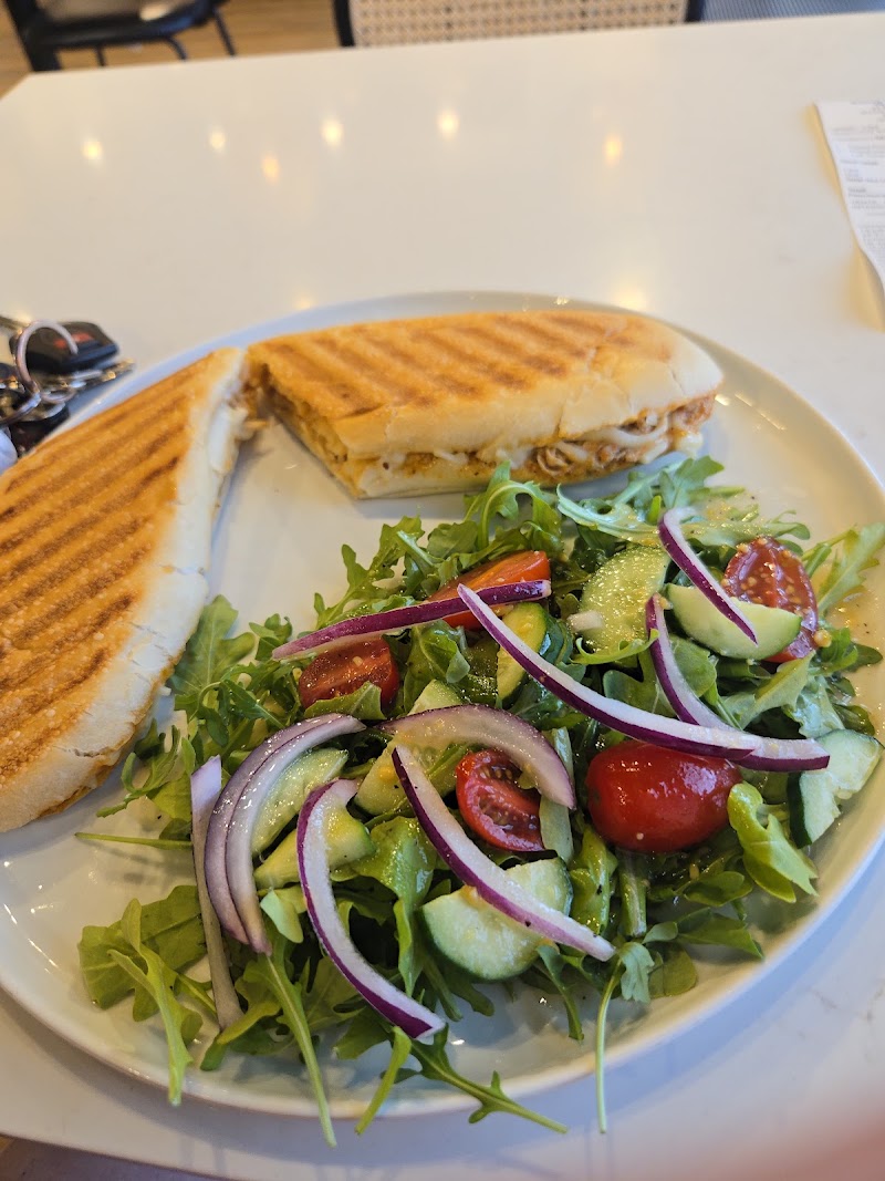 Olive Café photo 3