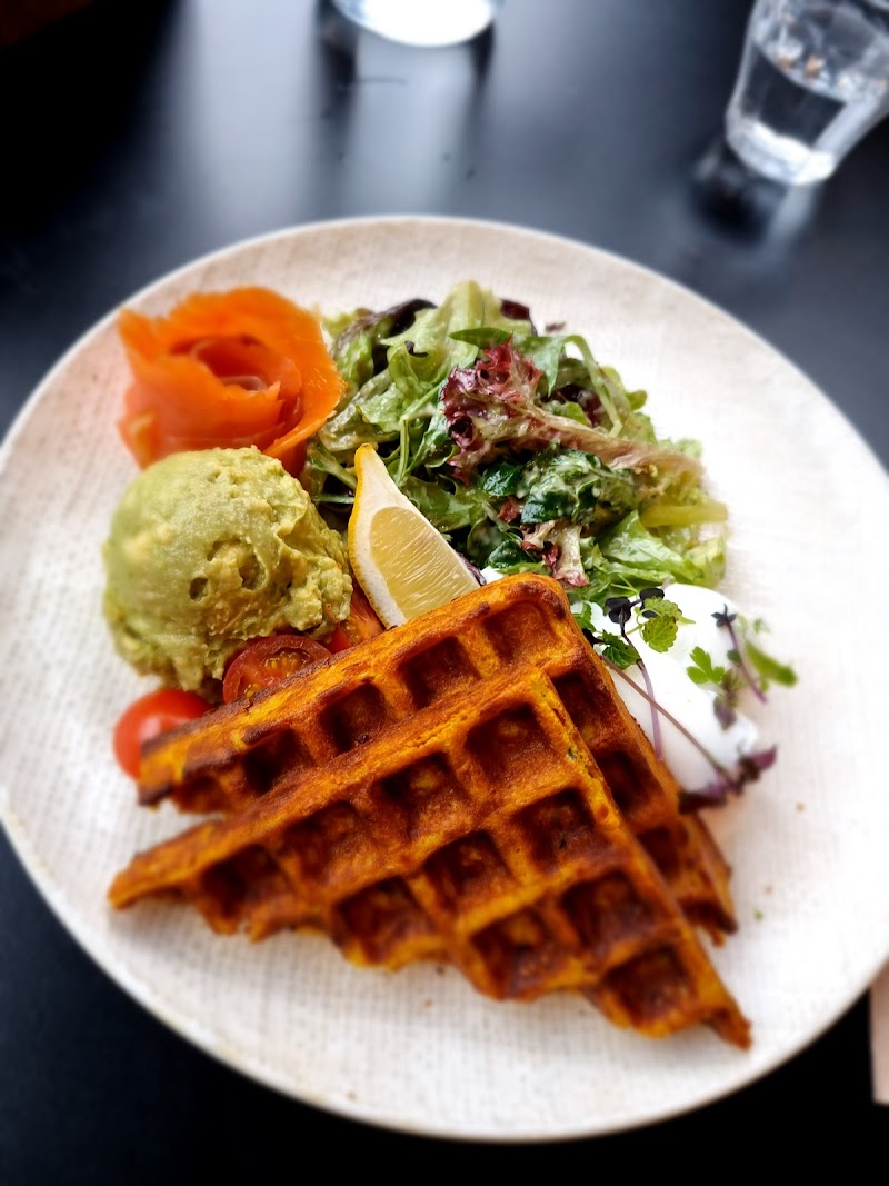 Maple + Clove photo 9