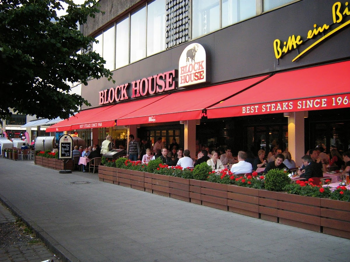BLOCK HOUSE Am Alexanderplatz in berlin