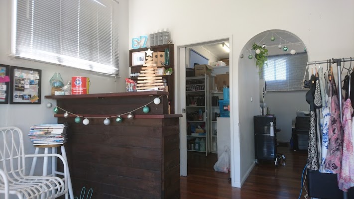 Salon 37 On Walla photo 2