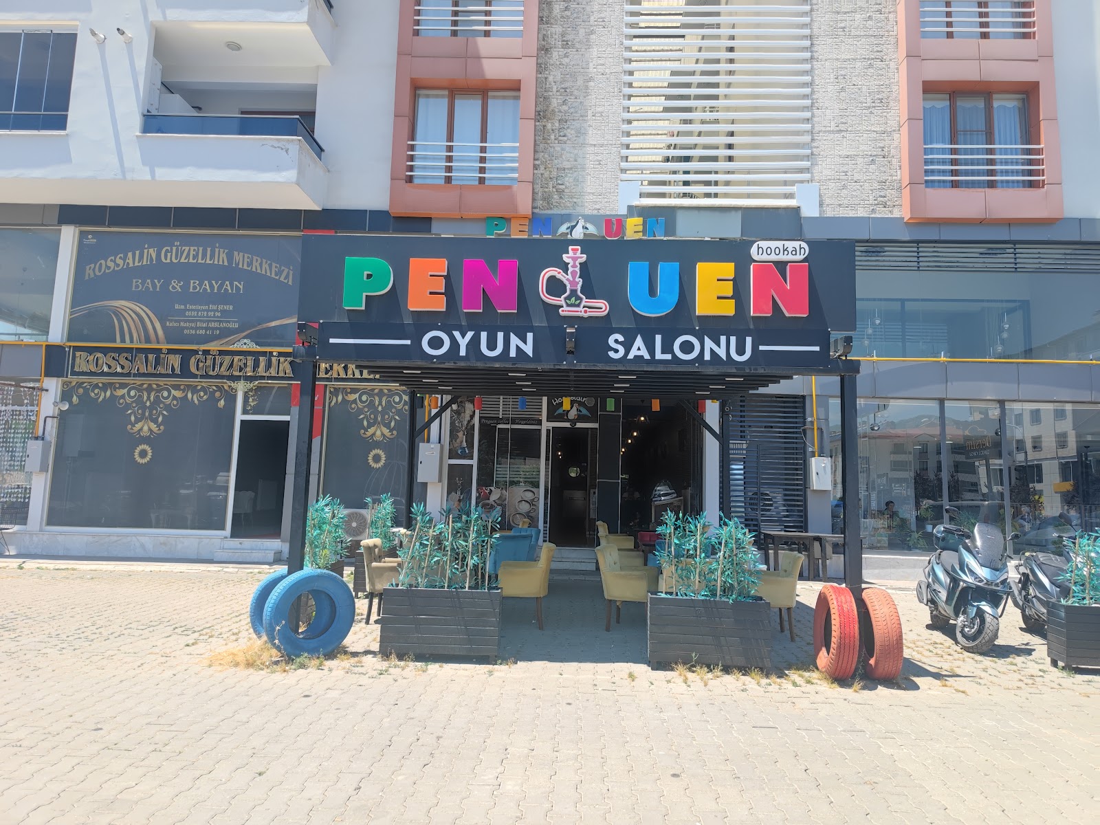 Penguen Cafe mekanı