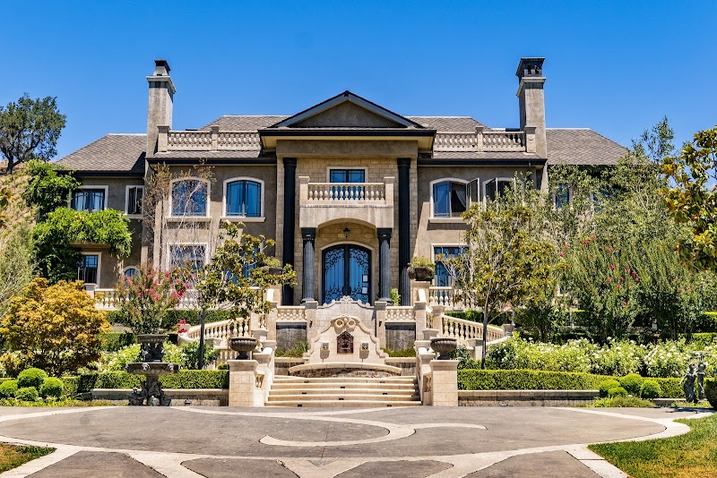 Castillo's Hillside Shire Winery