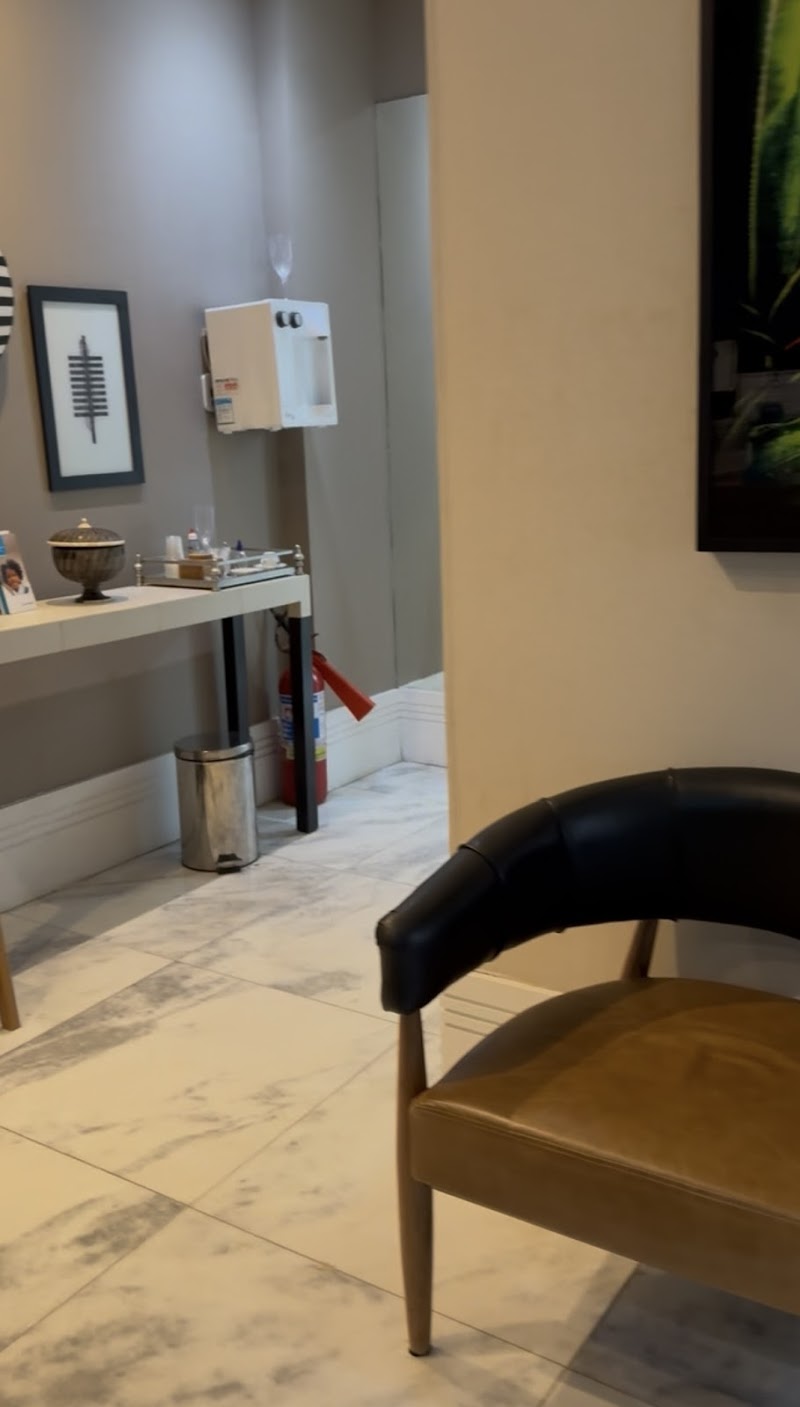 Dra Carolina Fernandez | Odontologia