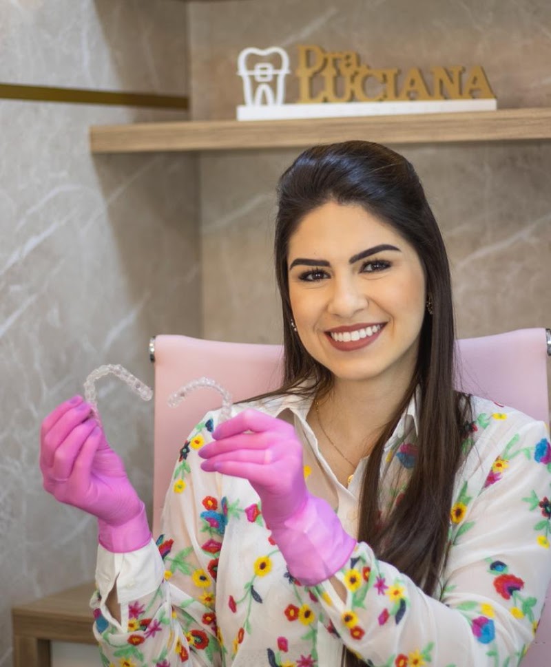 Dra Luciana Mazzaro - Ortodontia/Invisalign - foto 4