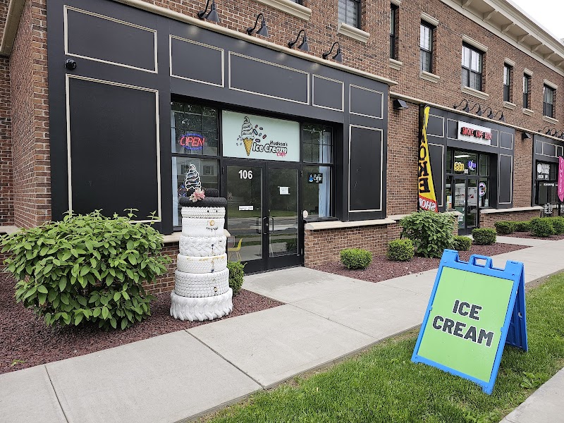 Hudson's Ice Cream Café & Kosher Pizza photo 1
