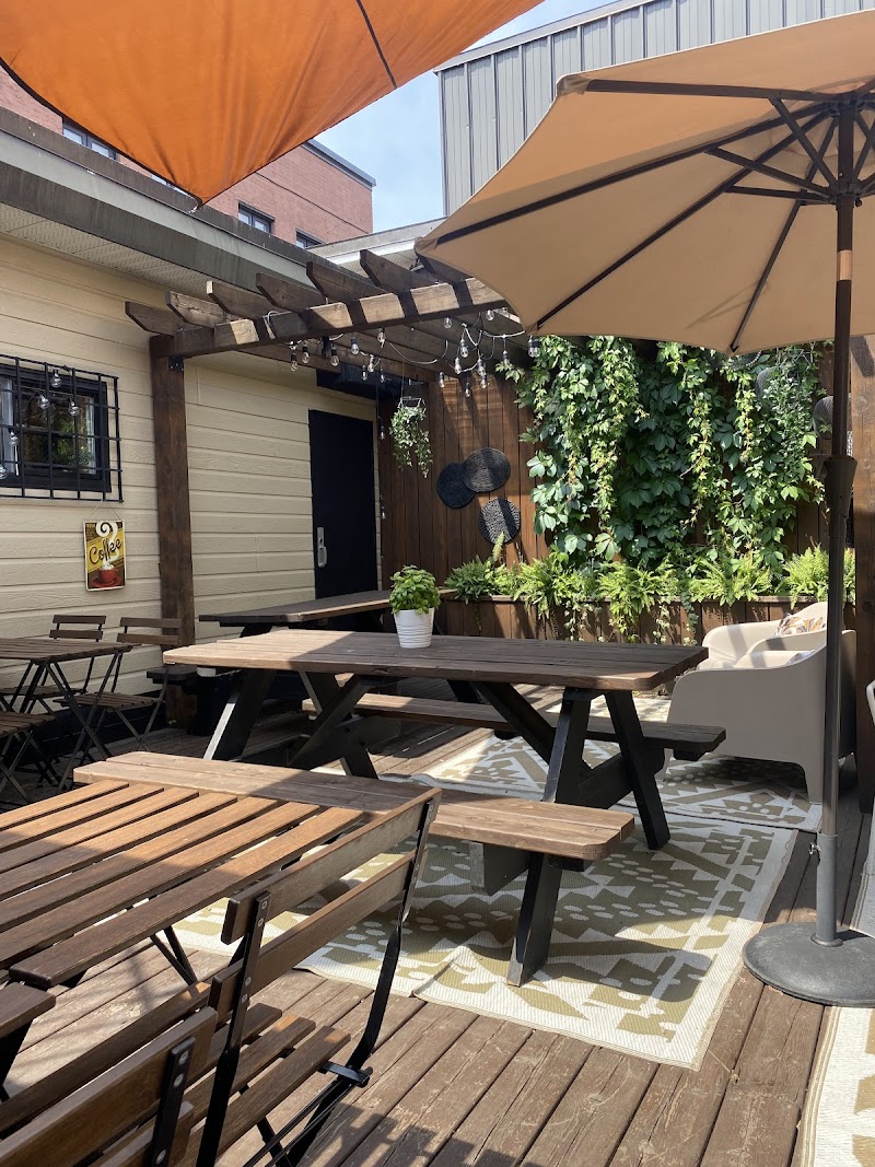 Café La Petite Voisine photo 1