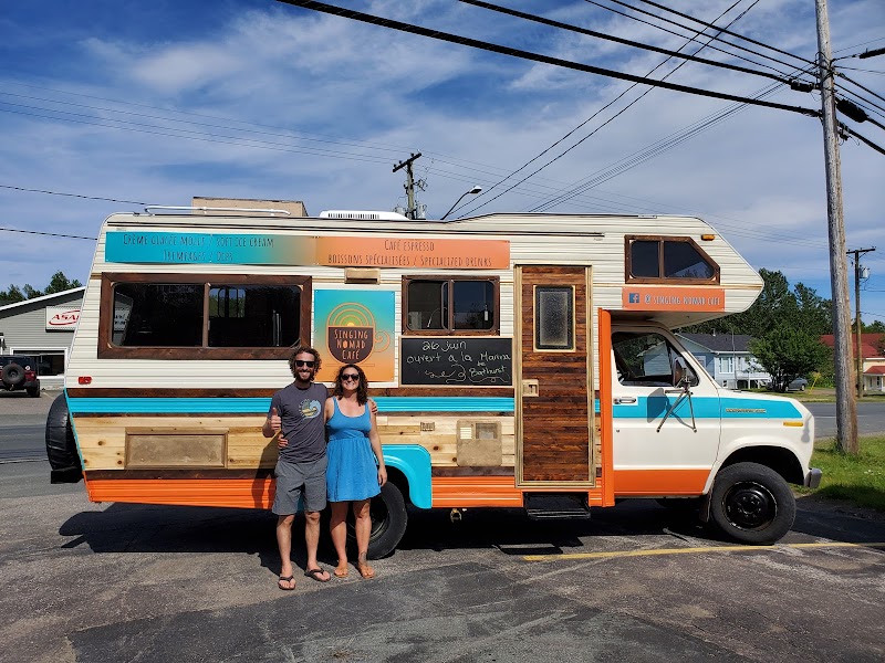 Singing Nomad Café photo 2