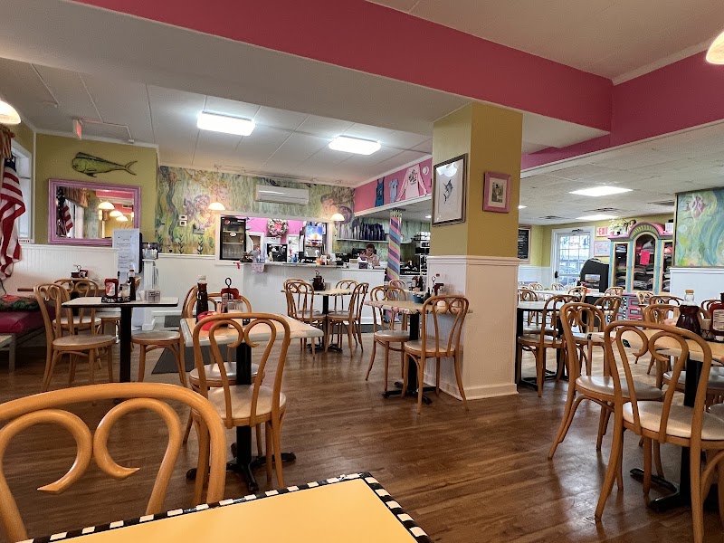 Malia's Cafe photo 3