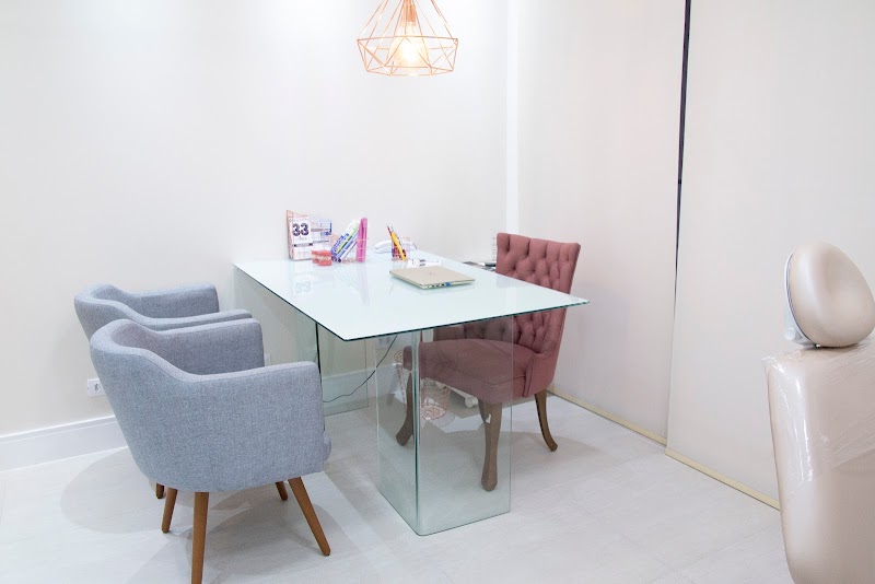 Dra. Danielle Freitas - Odontologia - foto 3