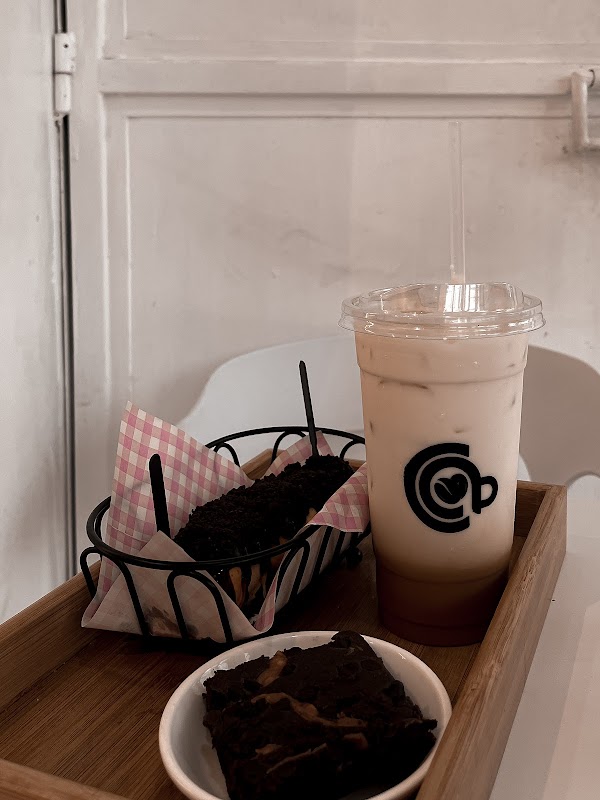 Apeiro Cafe