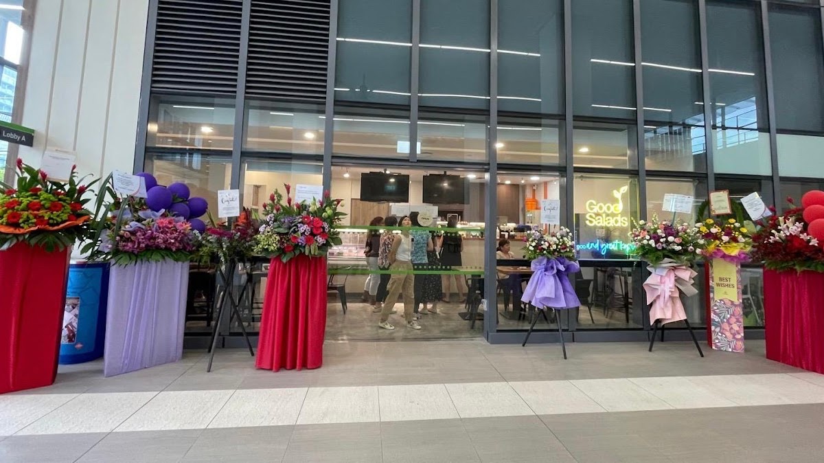 Munch Saladsmith (Manulife Centre / Bras Basah)