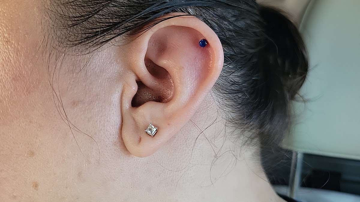 Black Hole Body Piercing & Tattoo tattoo work — photo 3