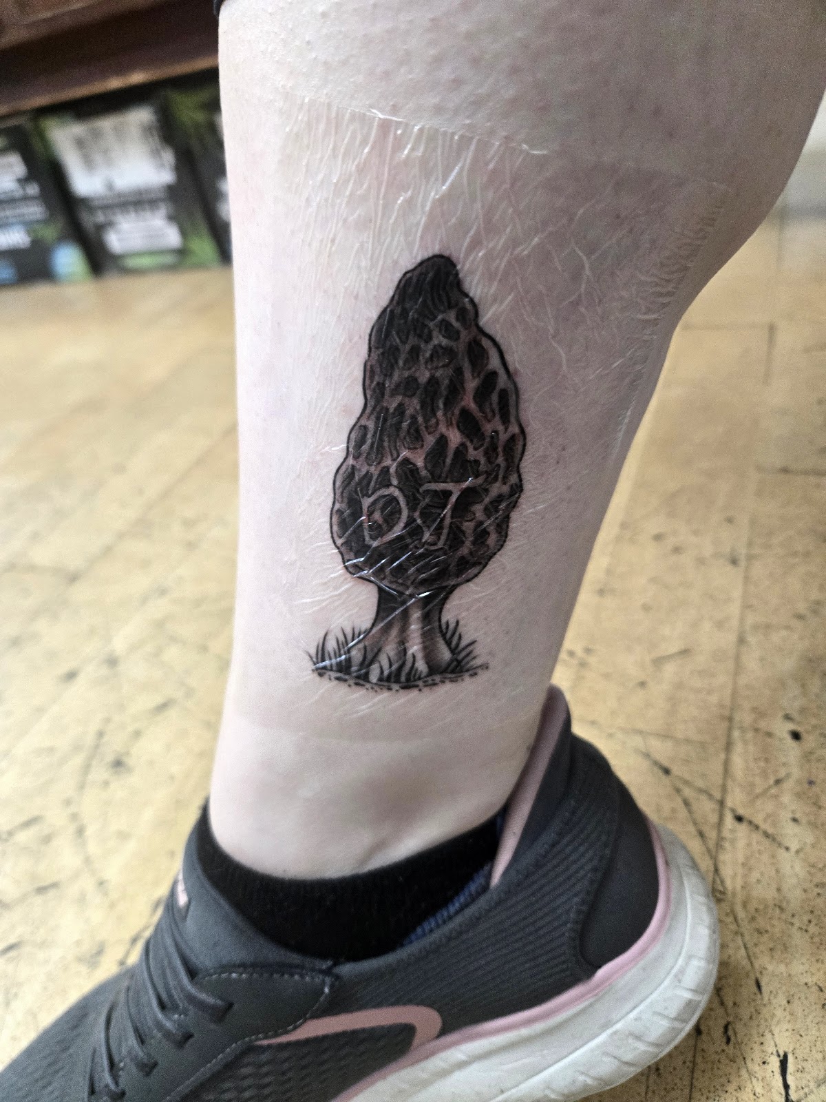 Black Hole Body Piercing & Tattoo tattoo work — photo 2