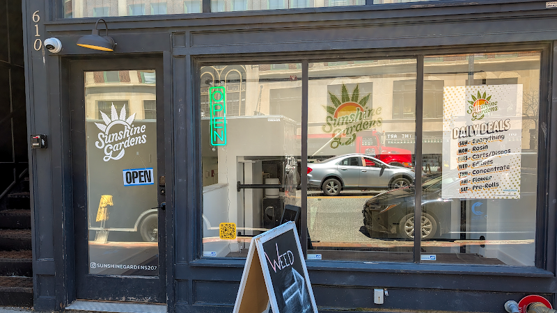Video tour of Sunshine Gardens retail environment