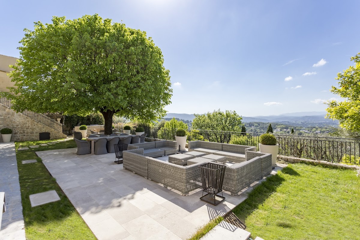 Mougins Luxury Retreats