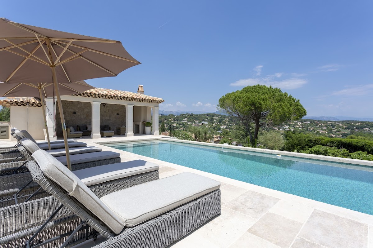 Mougins Luxury Retreats — 4