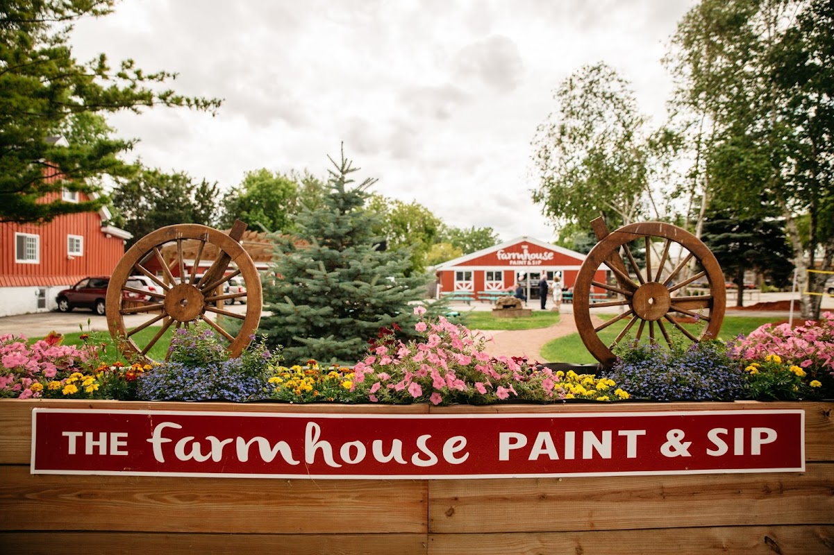 The Farmhouse Paint Bar & Banquet Hall - Photo 1
