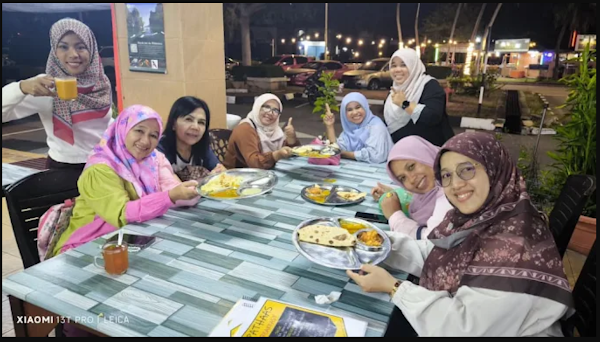 Apathaas Taste Indian Restaurant - Photo 1