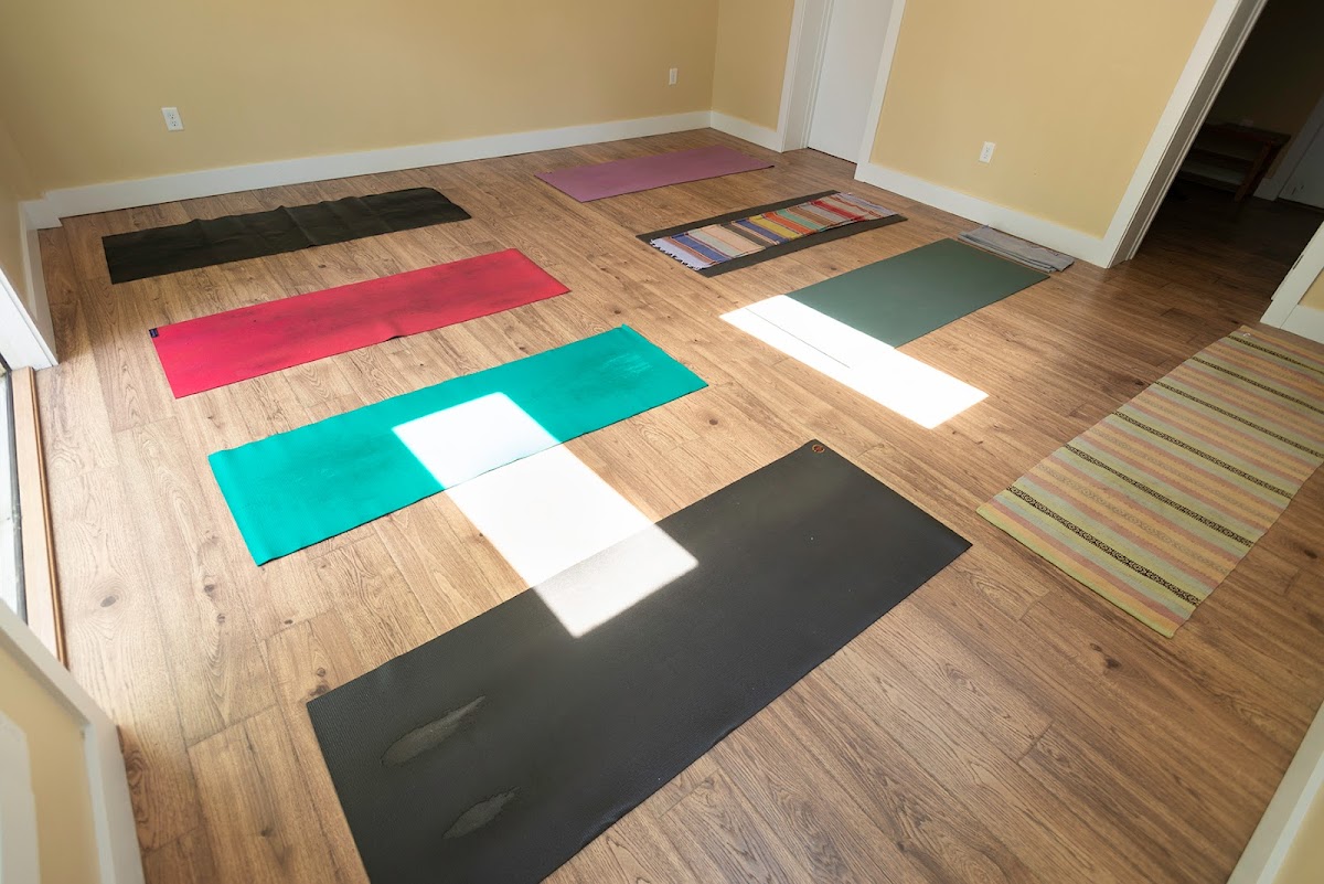 Ashtanga Yoga Asheville--The Mysore Room — 4