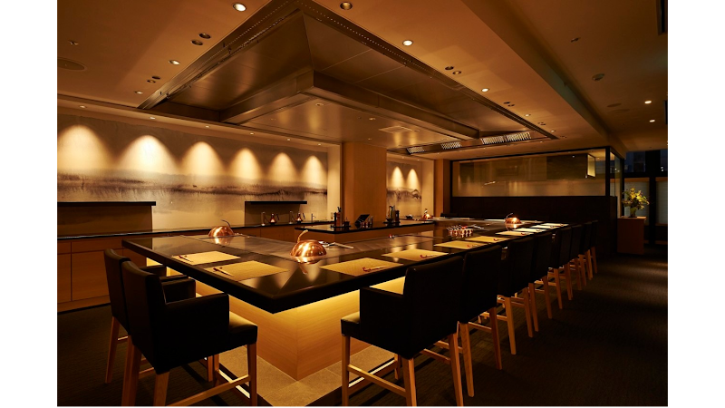 鉄板焼 銀明翠 GINZAの店内