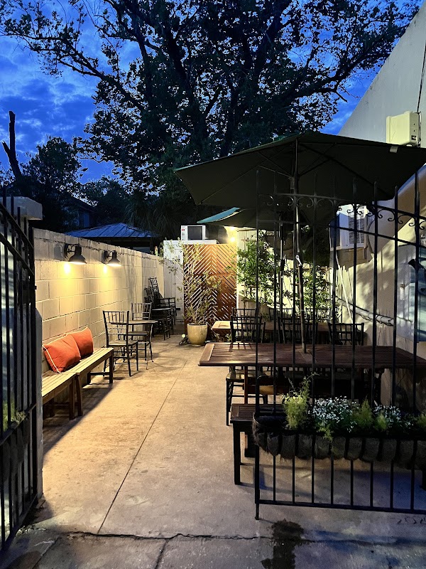 Little Line Kitchen & Provisions photo 5