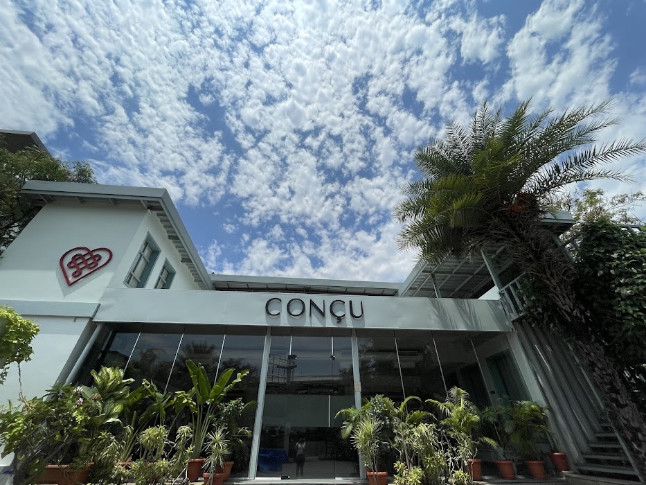 Conçu Jubilee Hills fotoğraf 1
