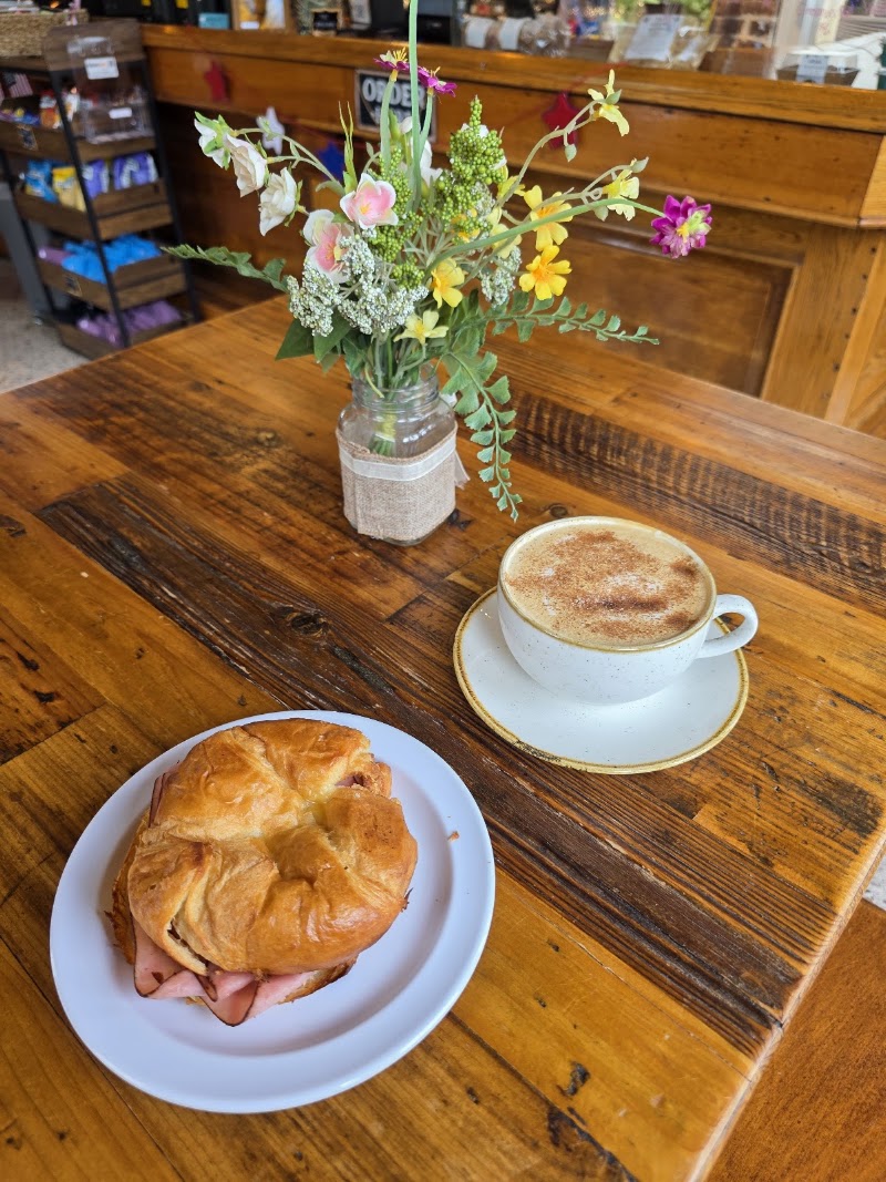 Latte Love Cafe photo 3