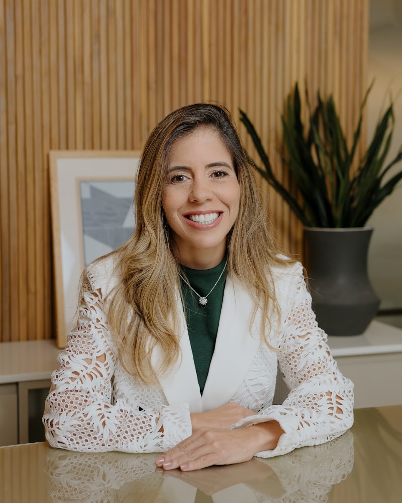 Dra Érica Gonçalves - foto 3