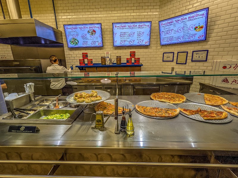 New York Pizzeria photo 8