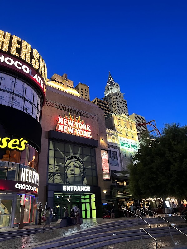 New York Pizzeria photo 1