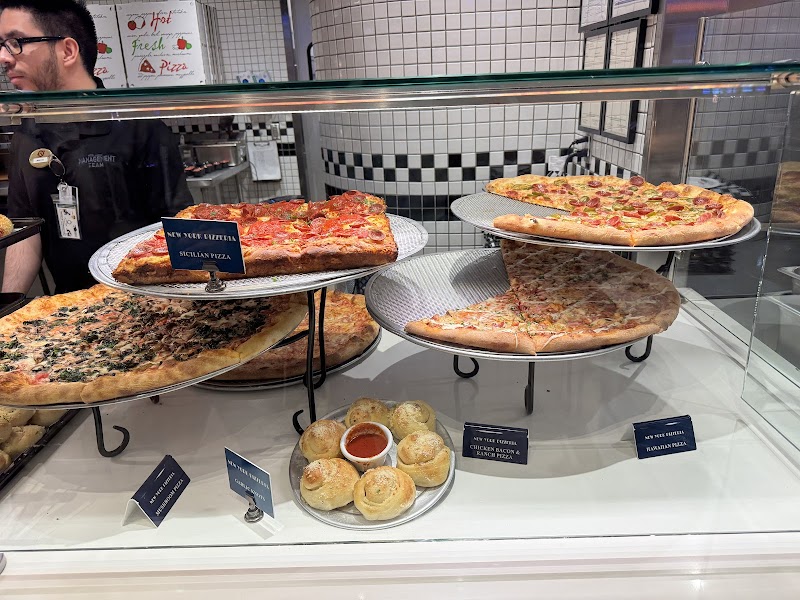 New York Pizzeria photo 7