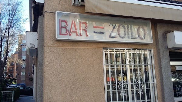 Bar Zoilo