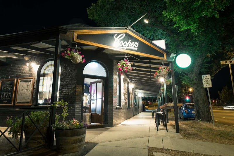 Golden Vine Hotel photo 5