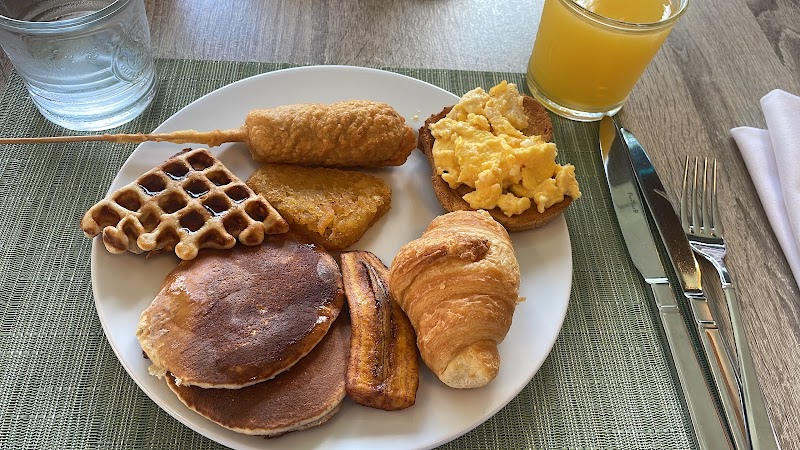 El Behique Buffet Restaurant photo 2