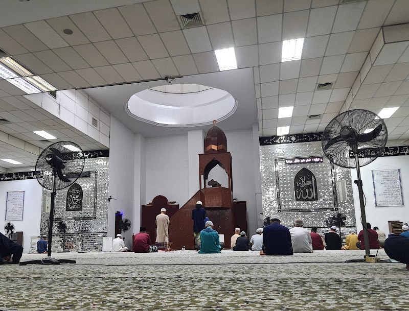 Masjid Jamek Bandar Baru Uda photo 4