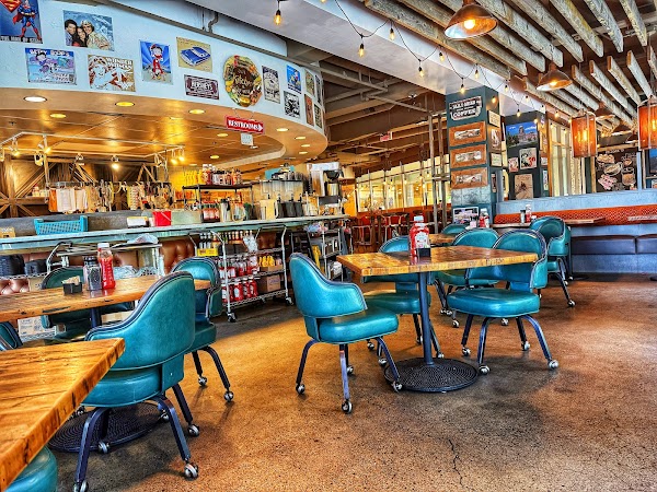 Moon’s Kitchen Cafe