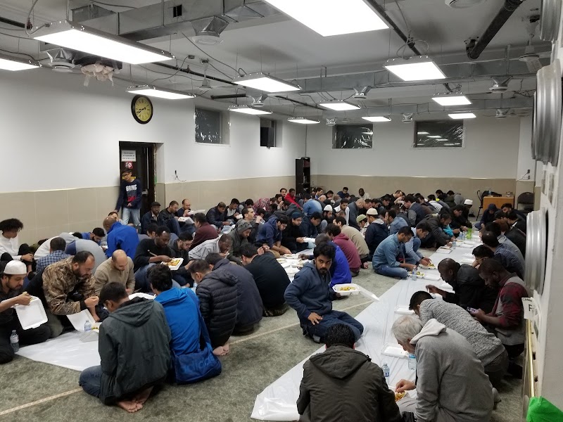 Al-Madinah Center photo 1