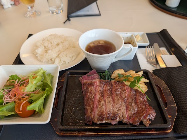 Yokohama Country Club - Photo 7