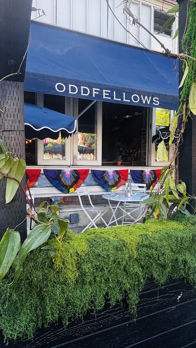 Oddfellows Café + Bar photo 2