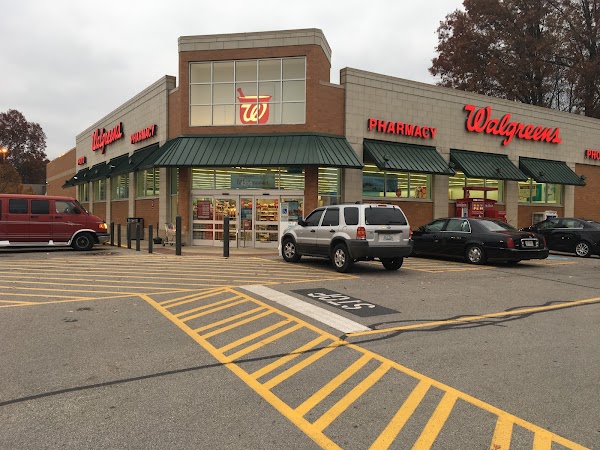 WALGREENS #11665 exterior