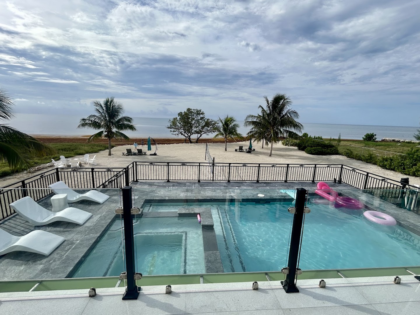 Island Breeze Motel photo 4