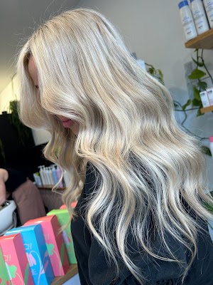 Pump House Hair photo 2