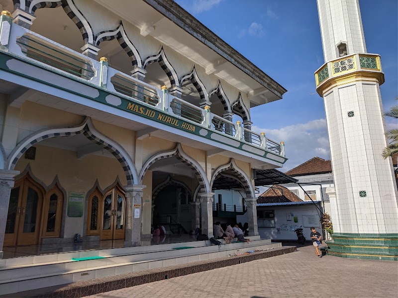 Masjid Nurul Huda Kampung Gelgel photo 2