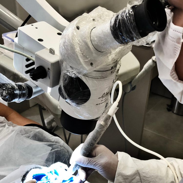 Premier Especialidades Odontológicas