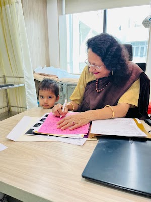 Dr Neeta Mishra - Image 3