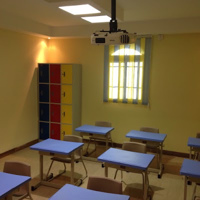 مدارس الاجيال المبدعة الاهلية بنات