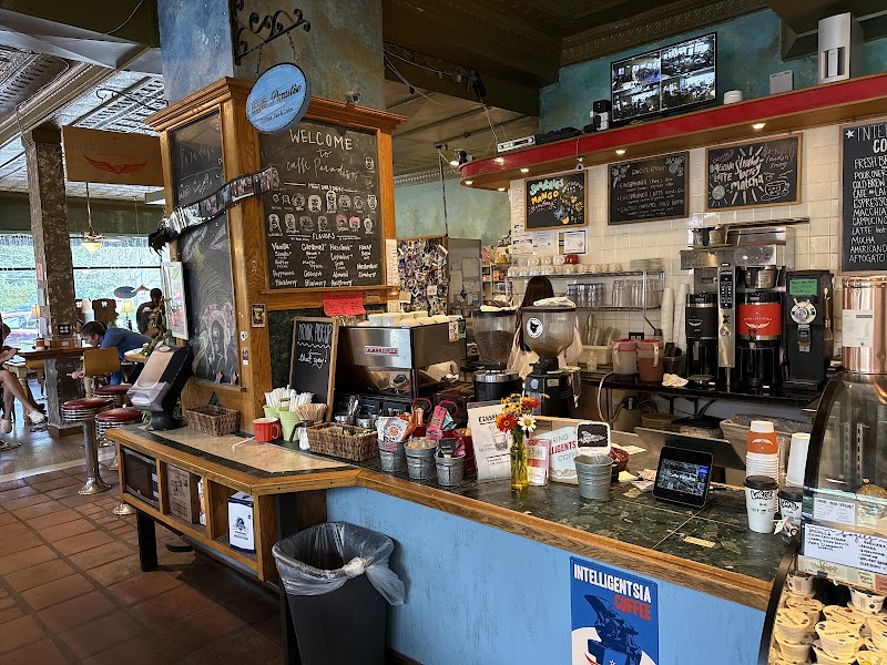 Caffe Paradiso photo 4